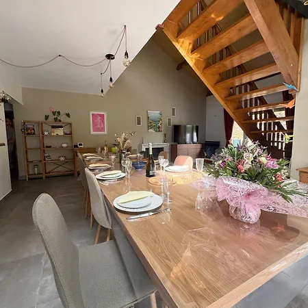 L'alouette L Grande Maison Familiale & Paisible Au Coeur De St Pierre De Trivisy بيت للعطل *