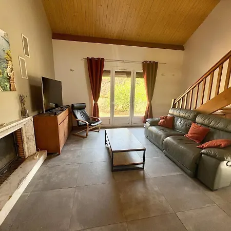 بيت للعطل L'alouette L Grande Maison Familiale & Paisible Au Coeur De St Pierre De Trivisy *
